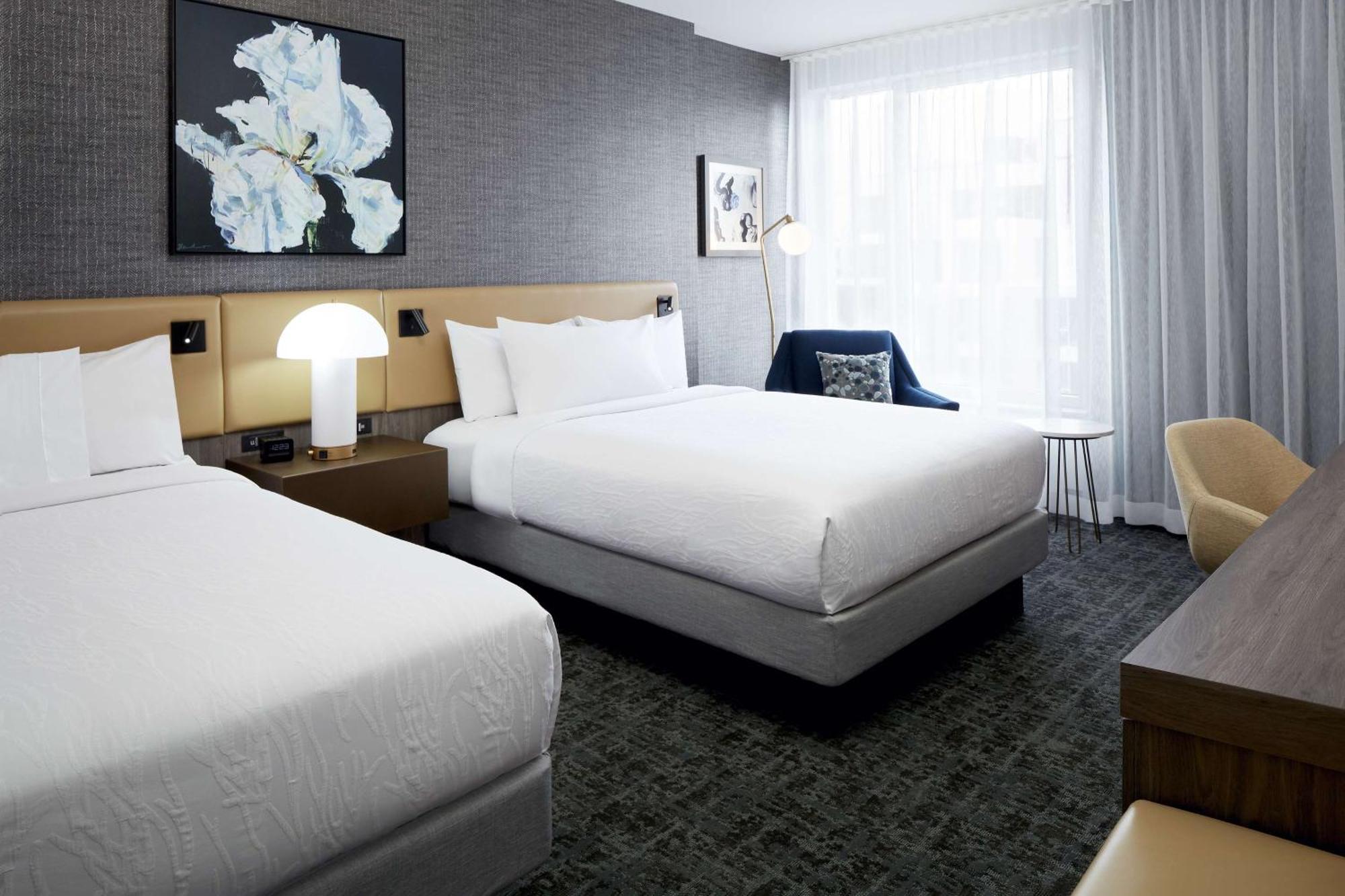 Hilton Garden Inn Montreal Midtown, Quebec, Canada Kültér fotó
