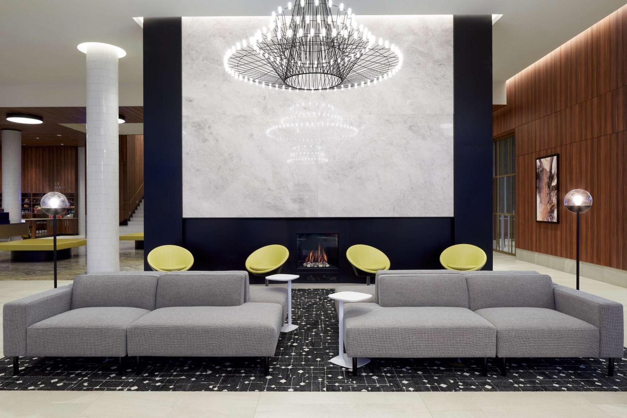 Hilton Garden Inn Montreal Midtown, Quebec, Canada Kültér fotó